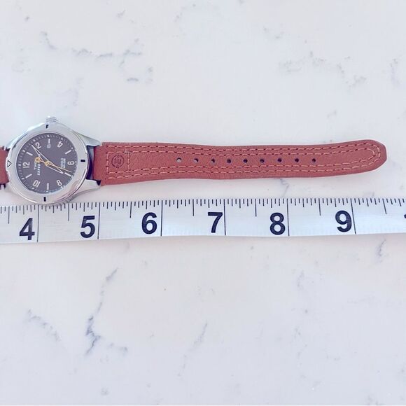 Timex Expedition Indiglo Leather Band Watch - Picture 7 of 8